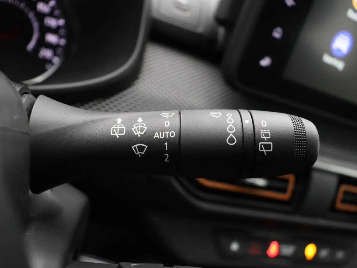TCe 90pk Expression | Airco | Cruise Control | | Apple carplay | Parkeersensoren |