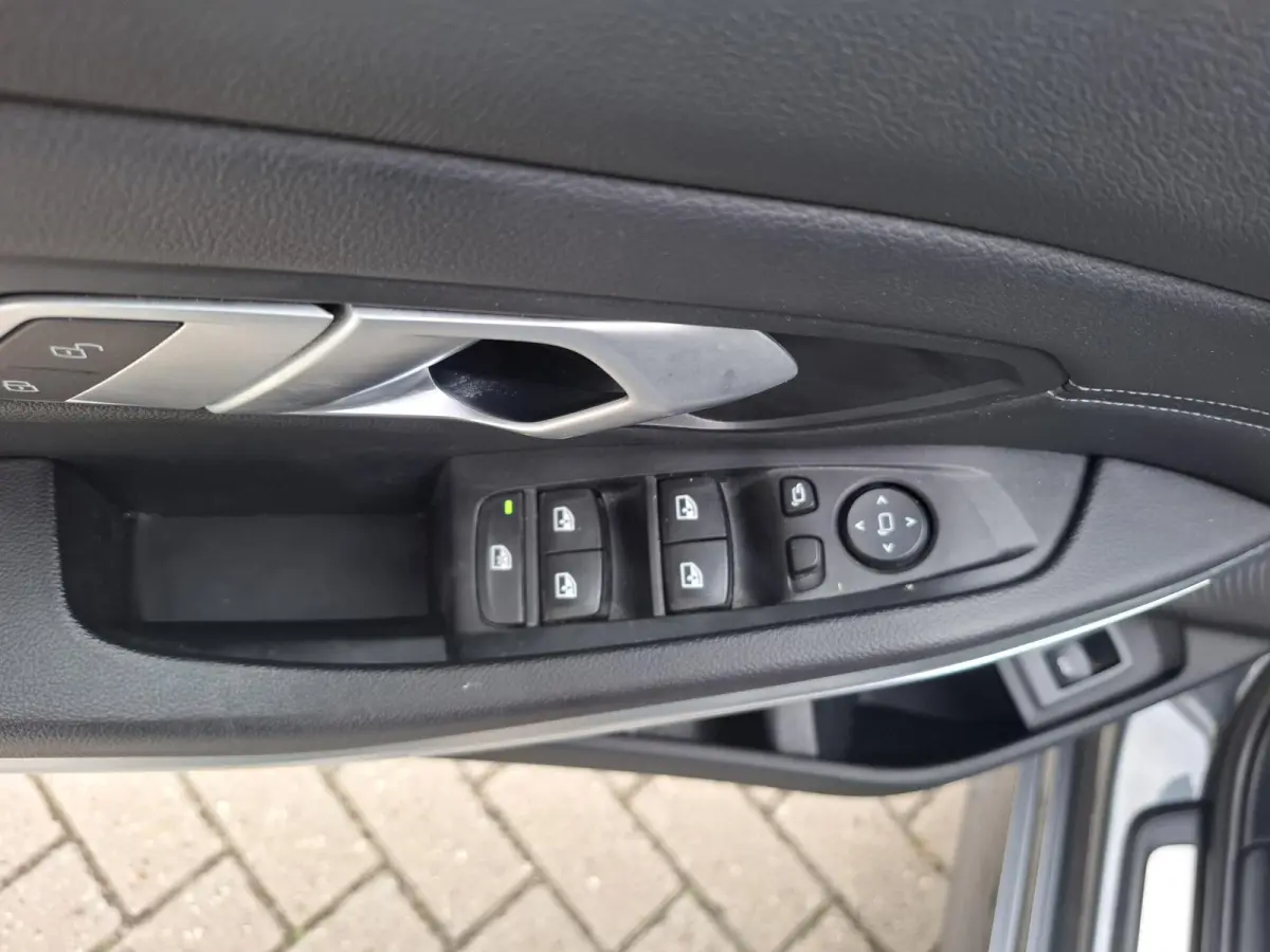 330e Business Edition Plus trekhaak