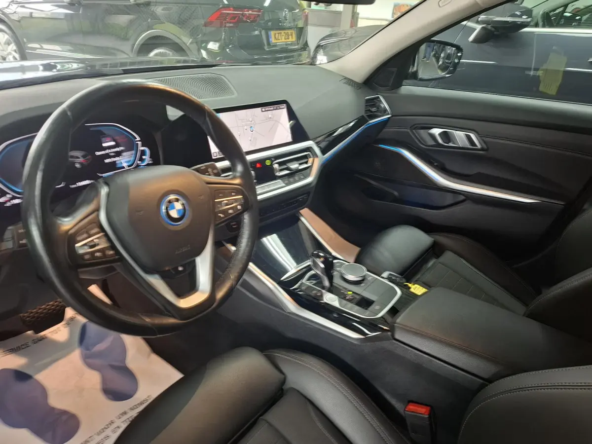 330e Business Edition Plus trekhaak