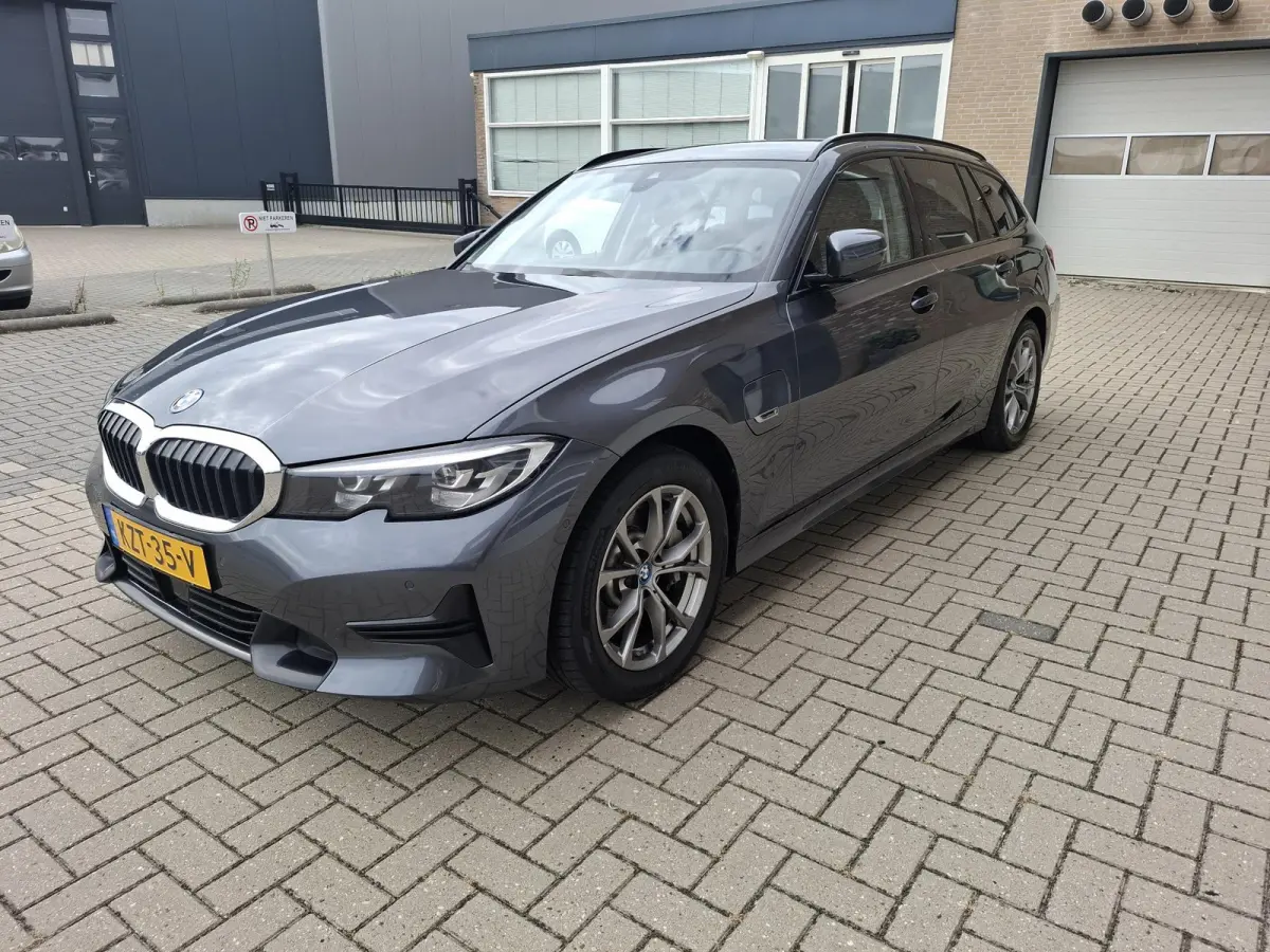 330e Business Edition Plus trekhaak