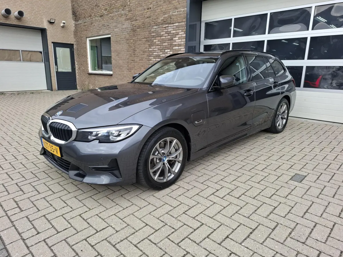 330e Business Edition Plus trekhaak
