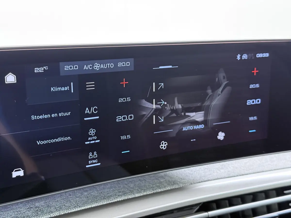 SUV Allure Avantage 73 kWh 210pk | DEMO | Navigatie | 360 graden camera | Adaptive cruise control | Stoelverwarming | Warmtepomp | 19" lichtmetalen velgen