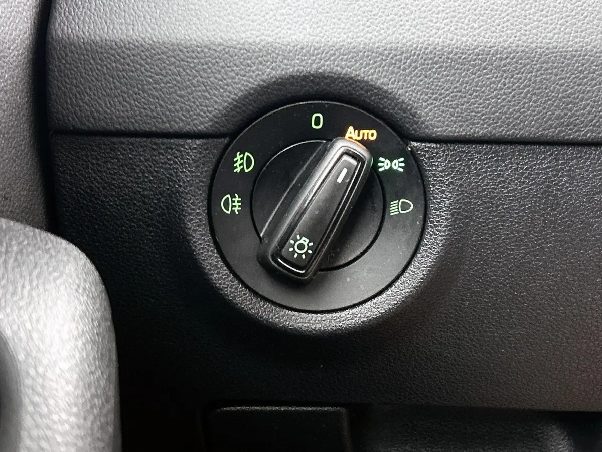 1.5 TSI Greentech Business Edition Plus | AUTOMAAT | ACHTERUITRIJCAMERA | STOELVERWARMING | APPLE CARPLAY - ANDROID AUTO | CLIMATE CONTROL | CRUISE CONTROL | ELEKTRISCHE KOFFERKLEP |