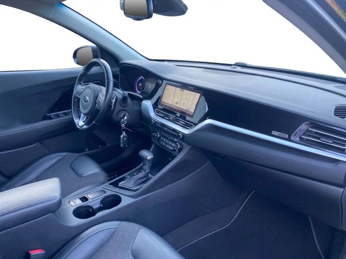 1.6 GDi Hybrid DynamicLine | Climate control | Cruise control | Navigatie | Trekhaak | Parkeercamera |
