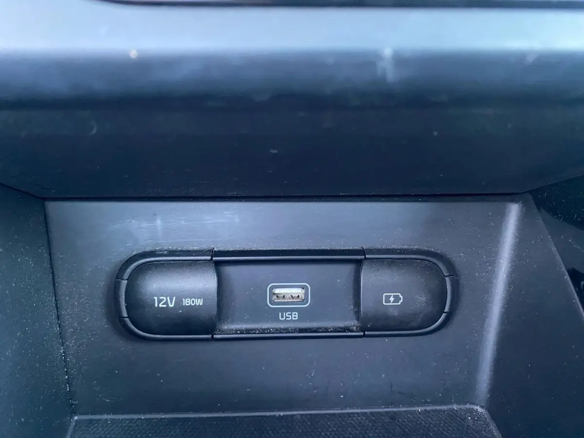 1.6 GDi Hybrid DynamicLine | Climate control | Cruise control | Navigatie | Trekhaak | Parkeercamera |