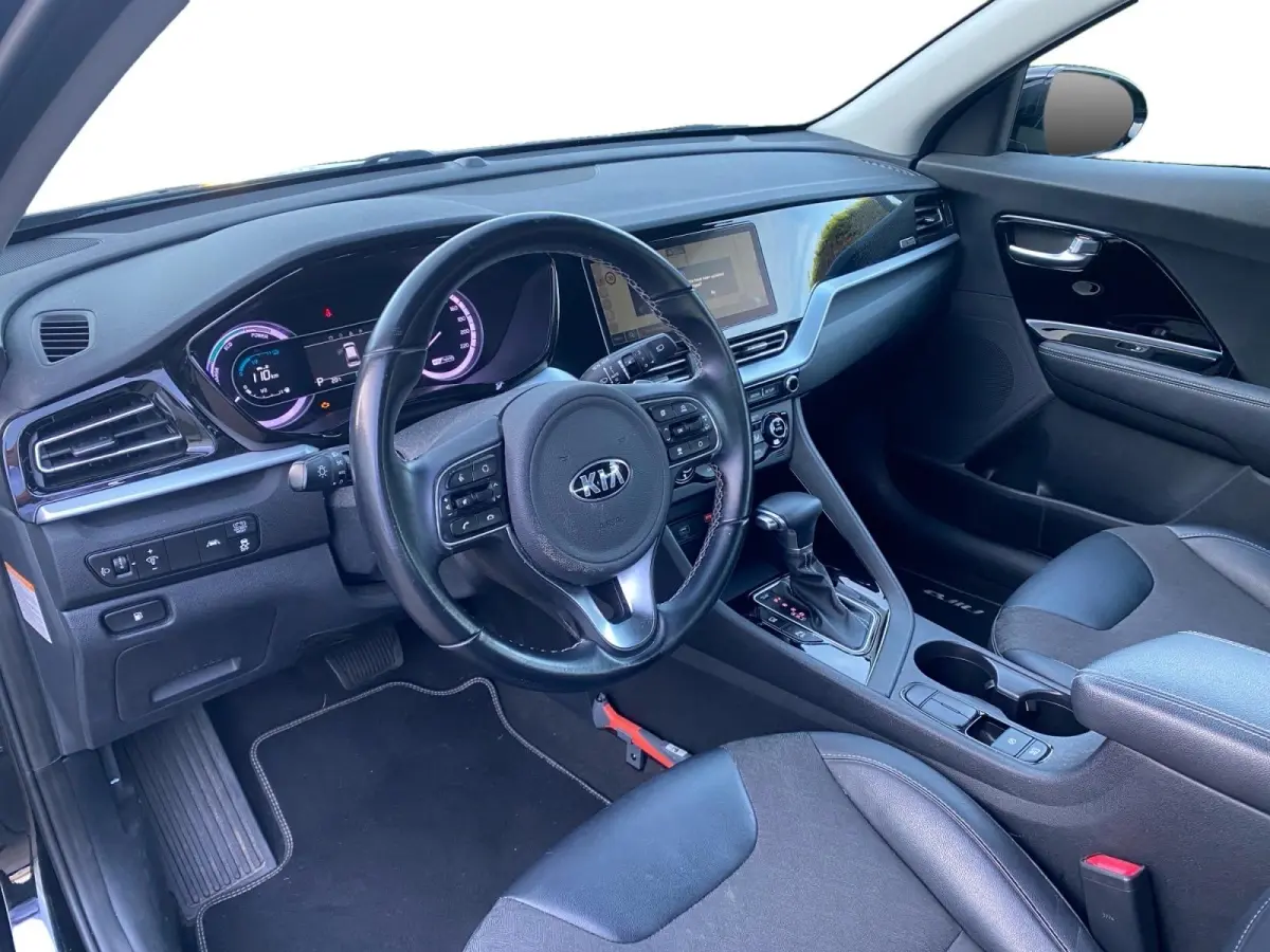 1.6 GDi Hybrid DynamicLine | Climate control | Cruise control | Navigatie | Trekhaak | Parkeercamera |