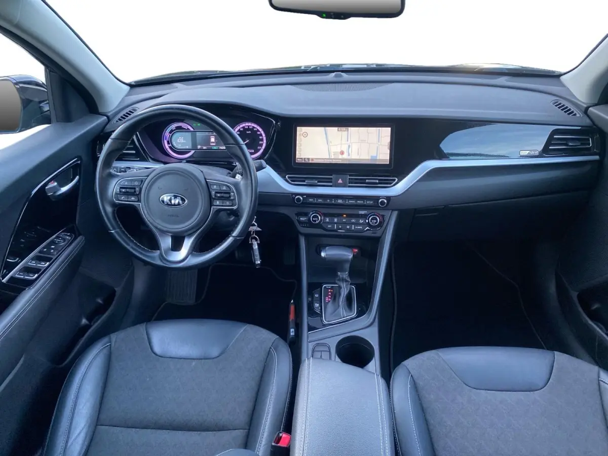 1.6 GDi Hybrid DynamicLine | Climate control | Cruise control | Navigatie | Trekhaak | Parkeercamera |