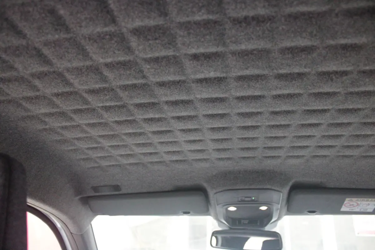 COMFORT RANGE ICONIC CINQ 52 kWh *NIEUWE AUTO!* | PACK WINTER: (ELEKTRISCH VERWARMBARE VOORSTOELEN/ELEKTRISCH VERWARMBAAR STUURWIEL, BESTUURDERSSTOEL MET ELEKTRISCH VERSTELBARE LENDESTEUN, I