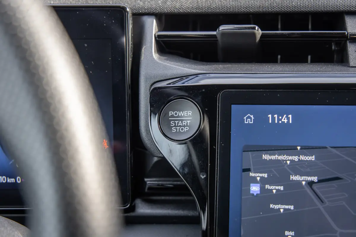 1.0 EcoBoost ST-Line | Achteruitrijcamera | Winterpack | Parkeersensor achter | Lane Keeping | Apple Carplay/Android Auto | Achteruitrijcamera | Apple Carplay/Android Auto|telefoonintegratie