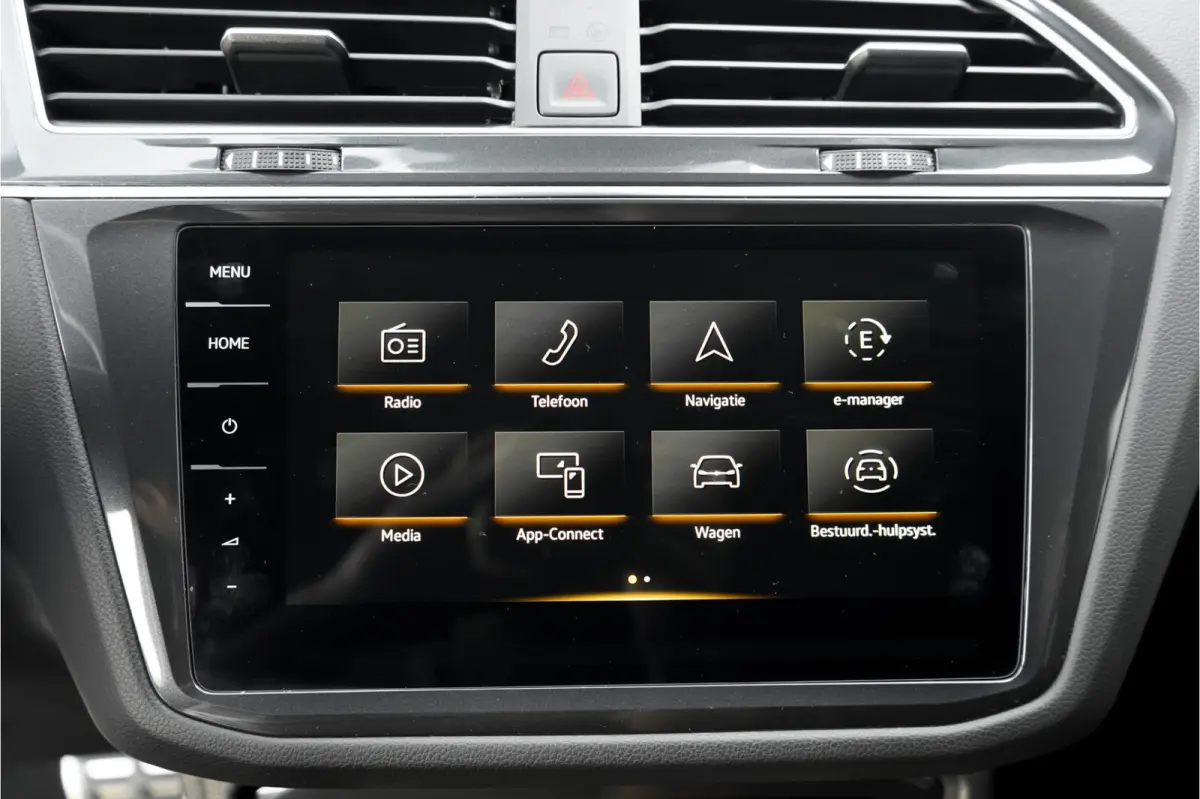 1.4 TSI eHybrid R-Line HUD Leder Memory Pano ACC Keyless 360° Black Pack 20"