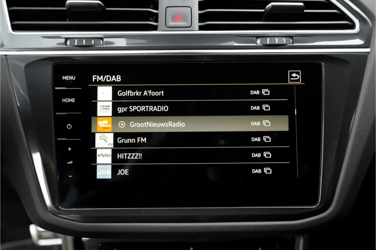 1.4 TSI eHybrid R-Line HUD Leder Memory Pano ACC Keyless 360° Black Pack 20"