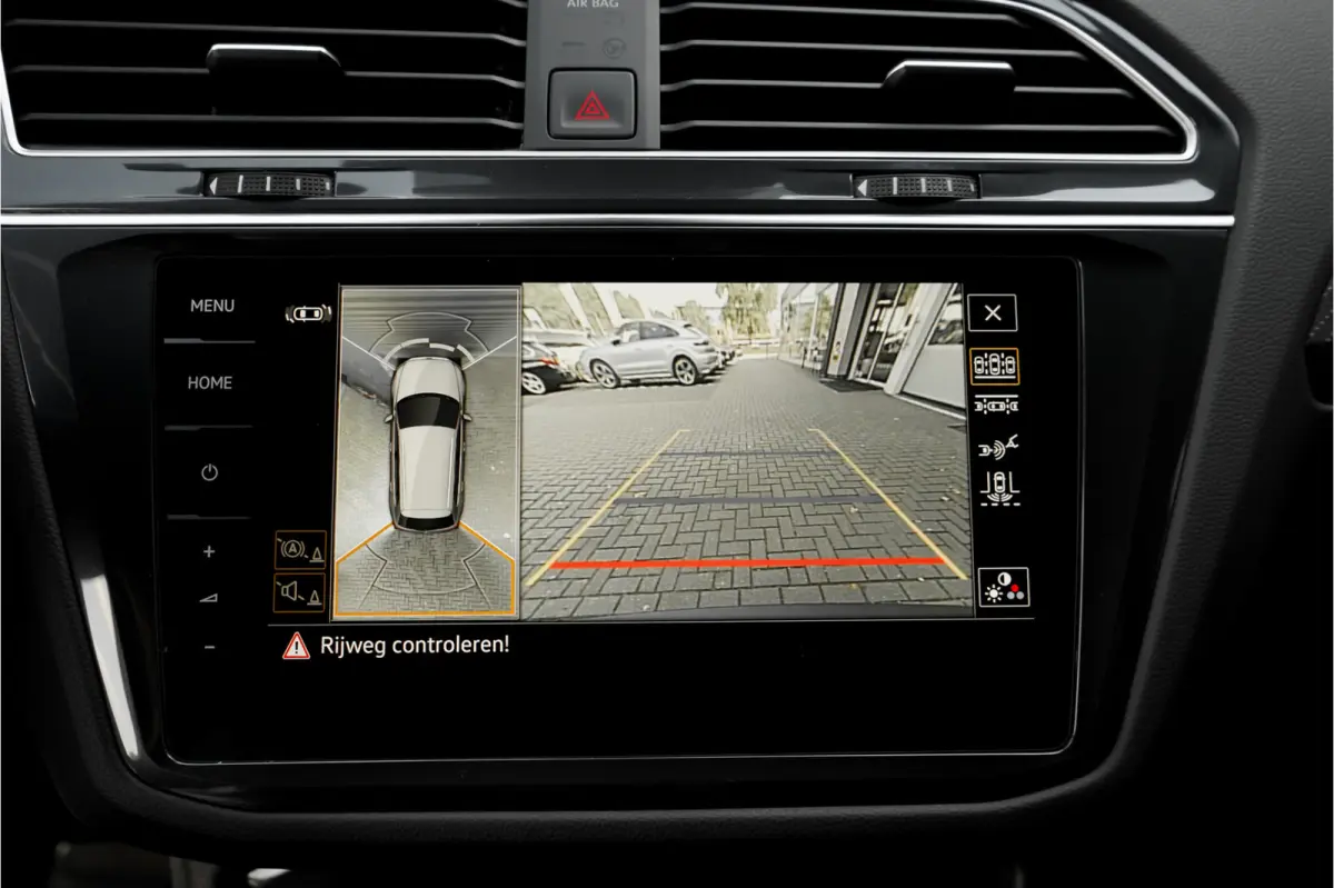 1.4 TSI eHybrid R-Line HUD Leder Memory Pano ACC Keyless 360° Black Pack 20"