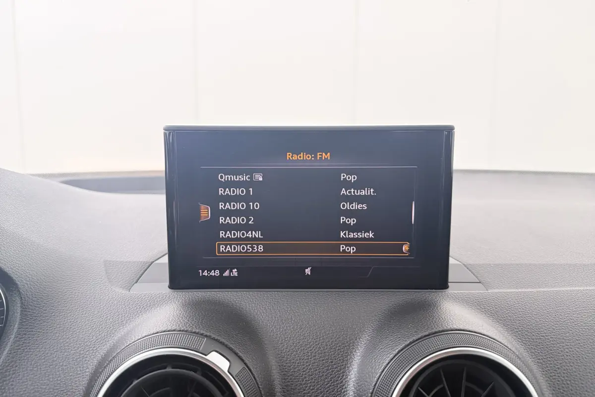 1.5 150 PK AUT. TFSI CoD Design Pro Line Navi Climate Park.Sens