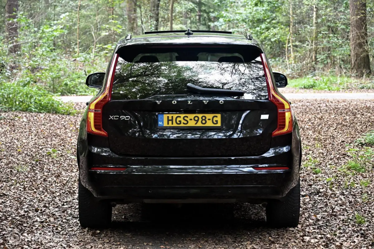 2.0 T8 Recharge AWD Ultimate Bright| Long Range!|