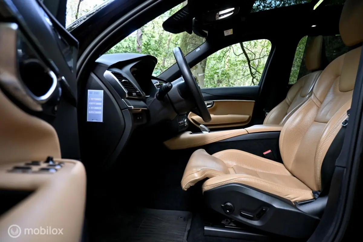 2.0 T8 Recharge AWD Ultimate Bright| Long Range!|