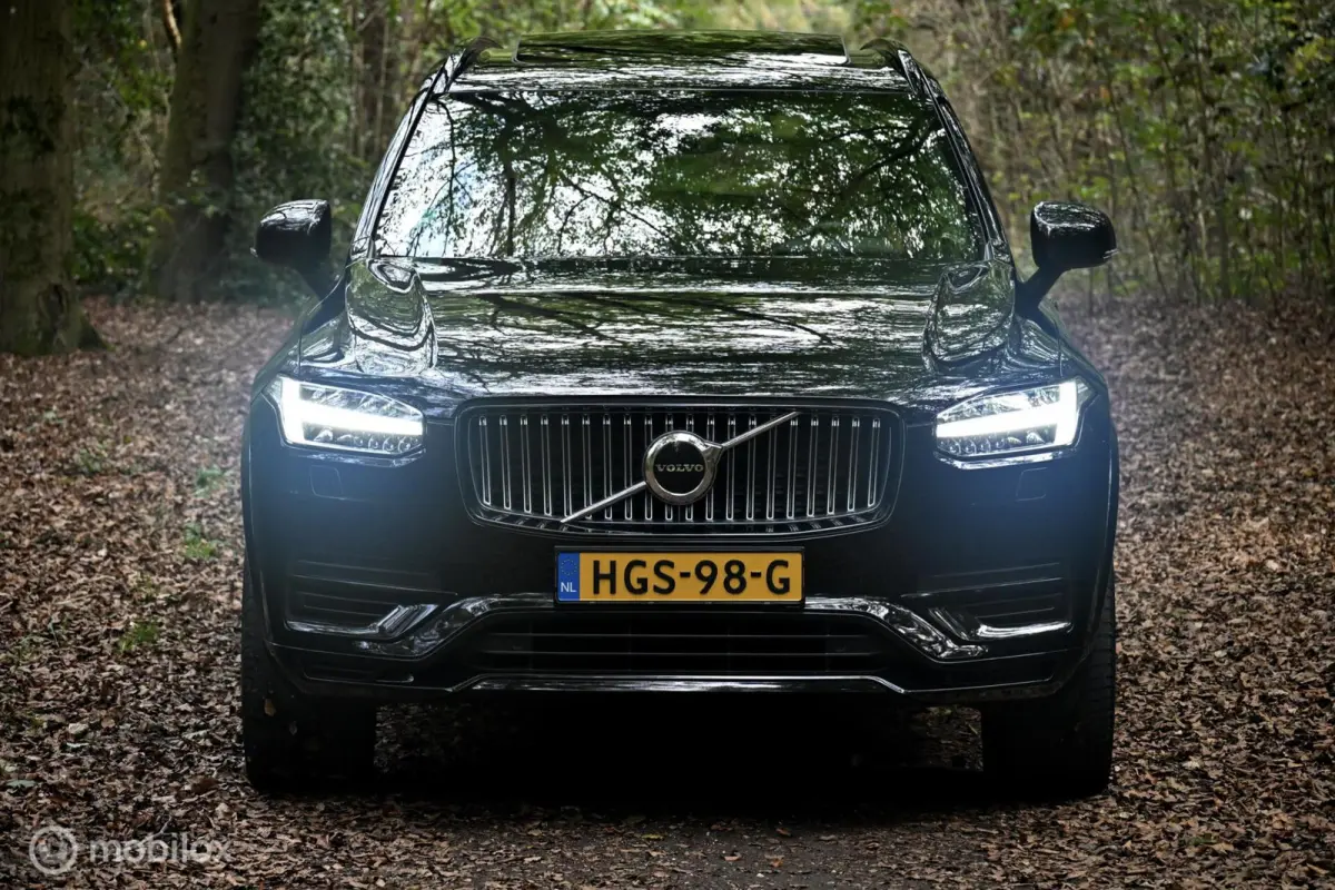 2.0 T8 Recharge AWD Ultimate Bright| Long Range!|