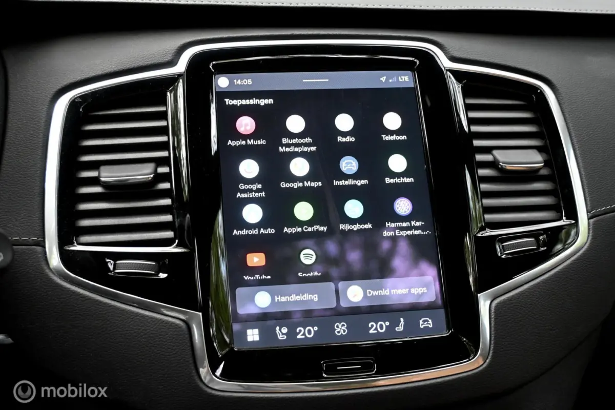 2.0 T8 Recharge AWD Ultimate Bright| Long Range!|