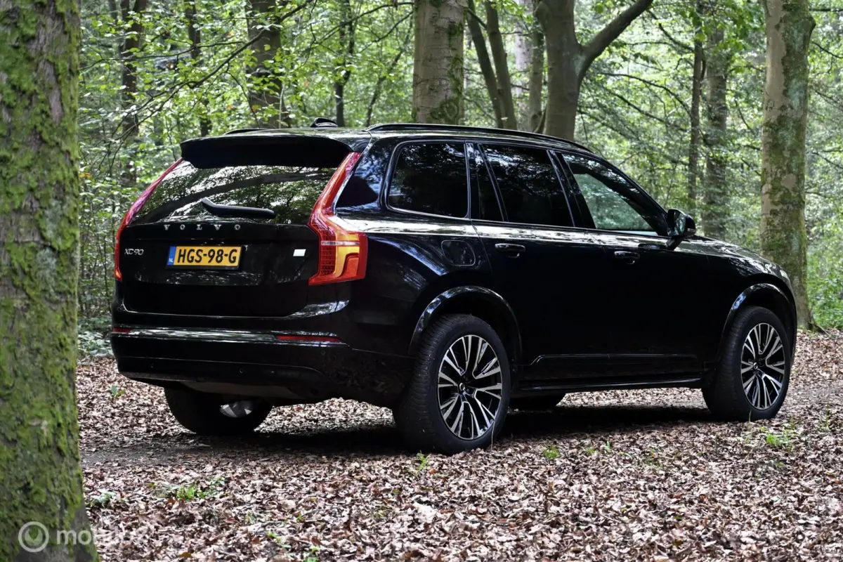 2.0 T8 Recharge AWD Ultimate Bright| Long Range!|