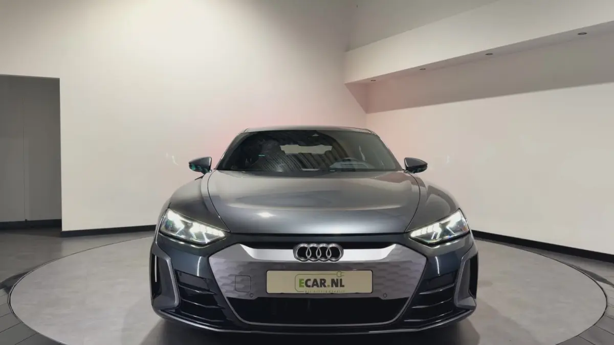 93 kWh | SOH 89% | Achterasbesturing | ACC | Nappa Leder | Laser LED