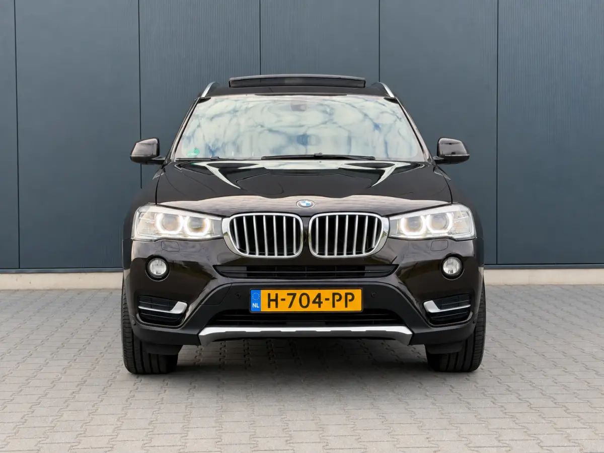 xDrive28I X-Line Xenon - Pano - Leder - Trekhaak - Keurige Auto
