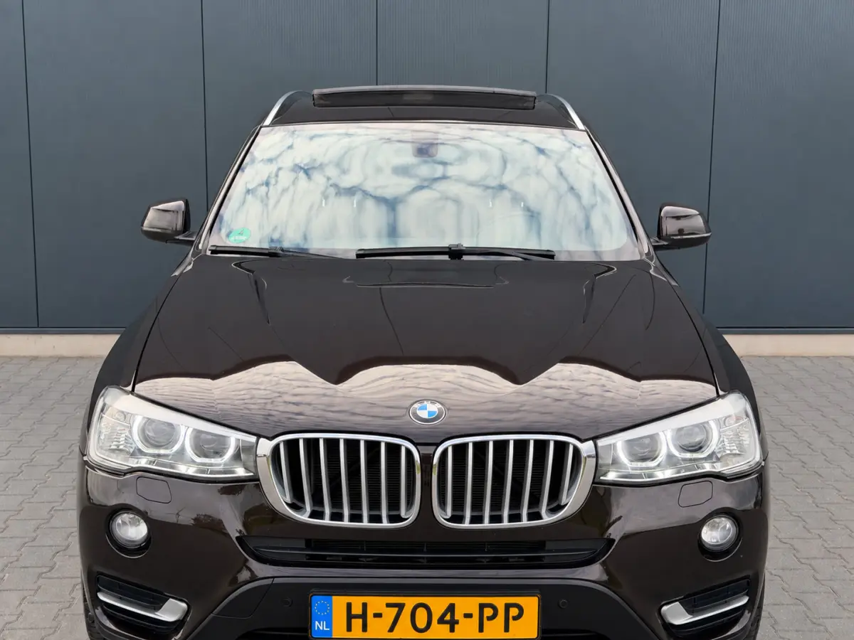 xDrive28I X-Line Xenon - Pano - Leder - Trekhaak - Keurige Auto