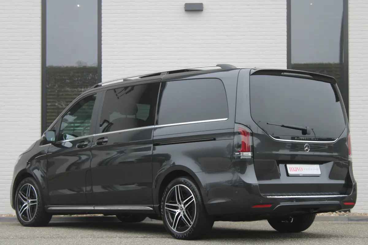 300d / DC / AMG / 4-Matic / Elec Stoelen / Luchtvering / Panorama / 360 Cam / Burmester / Vol Opties / NIEUWSTAAT