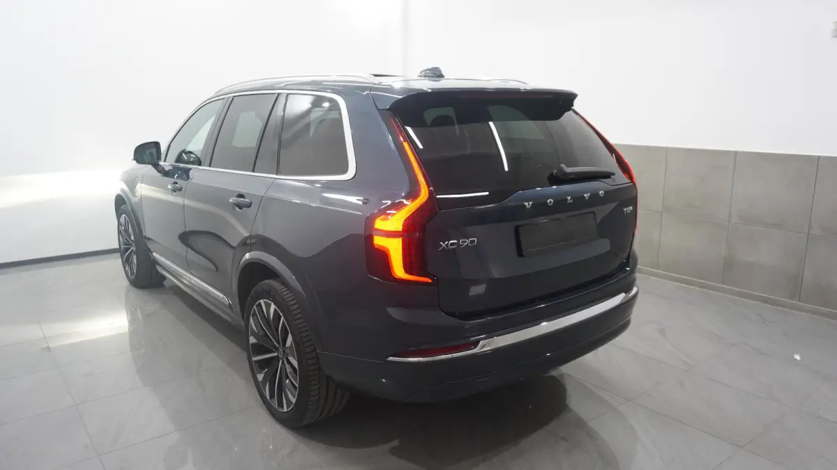 2.0 T8 Plug-in hybrid AWD Plus Bright ** FULL OPTIONS, PANO, TREKH, 21-inch LMV, H&K SOUND ** 41k onder NP - UNFALLFREI ** ** INFORMEER OOK NAAR ONZE AANTREKKELIJKE FINANCIAL-LEASE TARIEVEN 