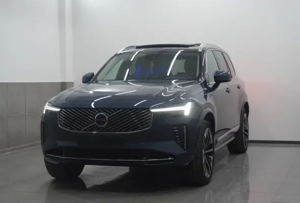 2.0 T8 Plug-in hybrid AWD Plus Bright ** FULL OPTIONS, PANO, TREKH, 21-inch LMV, H&K SOUND ** 41k onder NP - UNFALLFREI ** ** INFORMEER OOK NAAR ONZE AANTREKKELIJKE FINANCIAL-LEASE TARIEVEN 