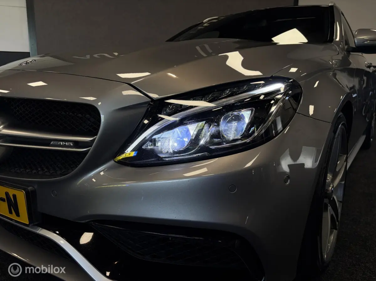AMG 63 S 510 PK / DESIGNO LEDER / PANODAK / SPORTUITLAAT / BURMESTER / STOELKOELING+STOELVERW.+ MEMORY / SUPER ONDERHOUDEN