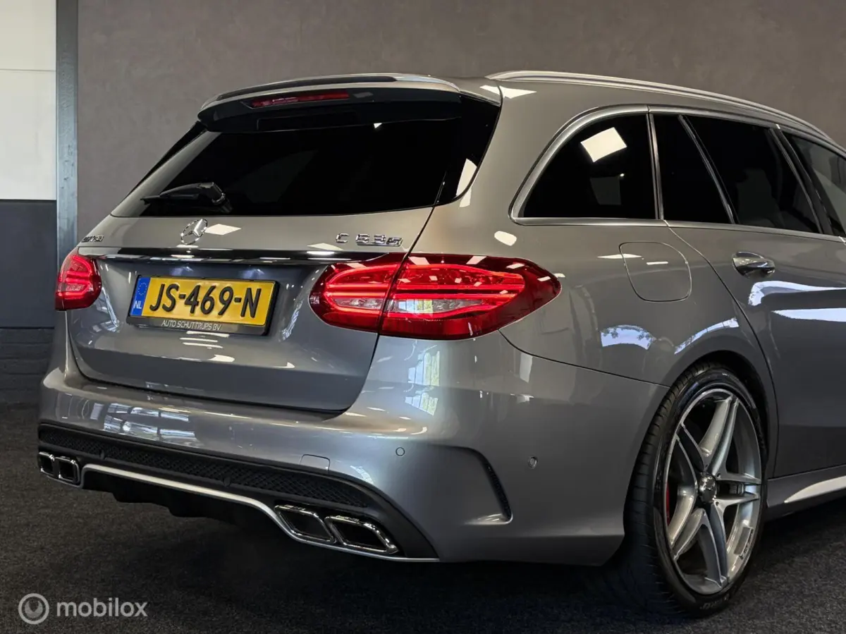 AMG 63 S 510 PK / DESIGNO LEDER / PANODAK / SPORTUITLAAT / BURMESTER / STOELKOELING+STOELVERW.+ MEMORY / SUPER ONDERHOUDEN