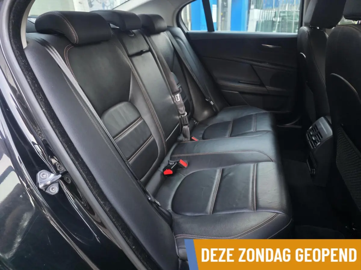 2.0 D Corporate Edition Prestige | Automaat | 81.433 km | Car-Pass | Leder | Stoelverwarming