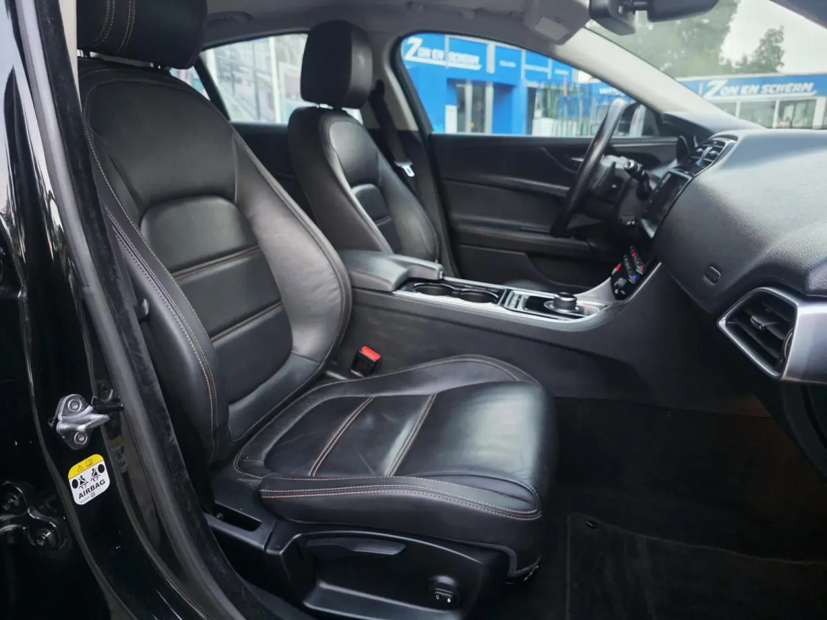 2.0 D Corporate Edition Prestige | Automaat | 81.433 km | Car-Pass | Leder | Stoelverwarming