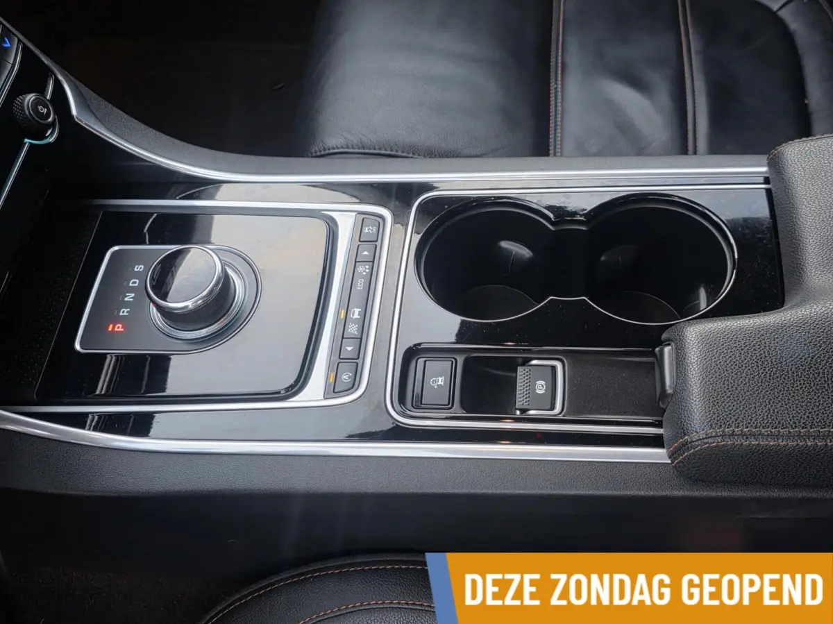 2.0 D Corporate Edition Prestige | Automaat | 81.433 km | Car-Pass | Leder | Stoelverwarming