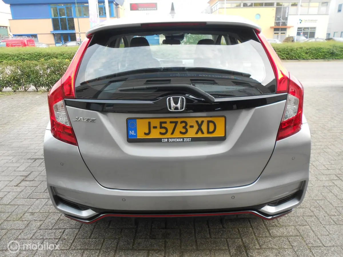1.5 i-VTEC Dynamic Automaat 131 PK 68000 KM
