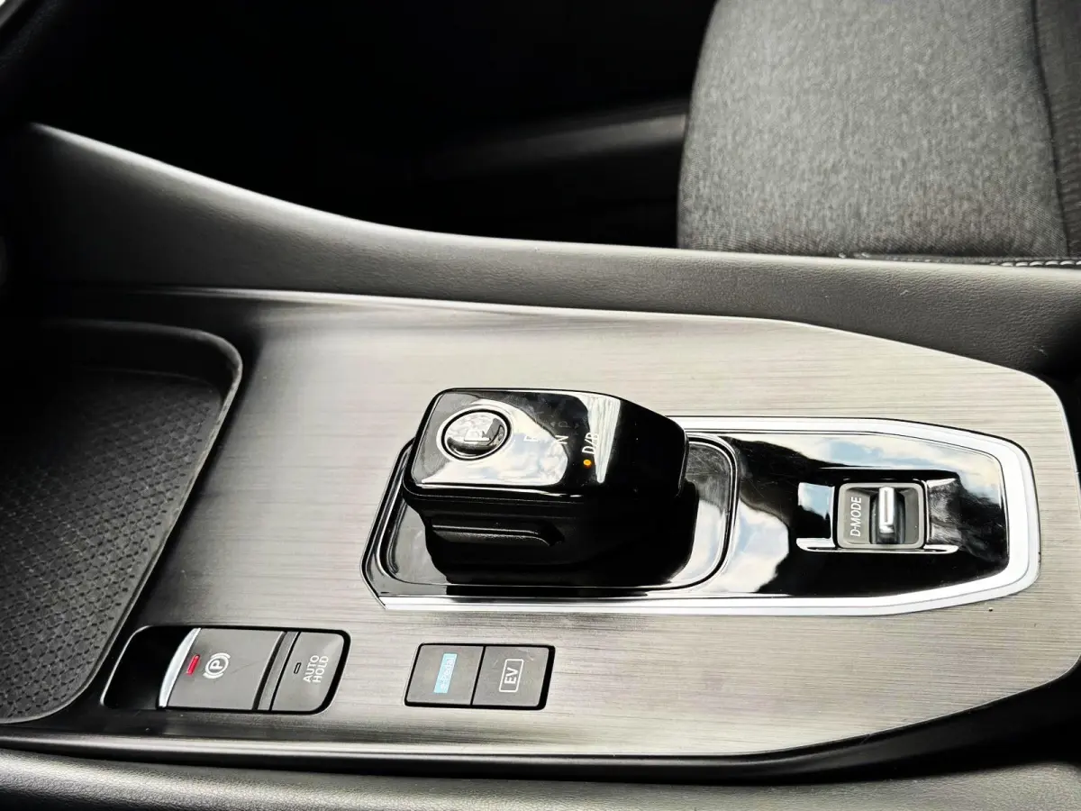 1.3 DIG-T Mild-Hybrid Acenta/360 Camera/Apple carplay/stuurverwarming