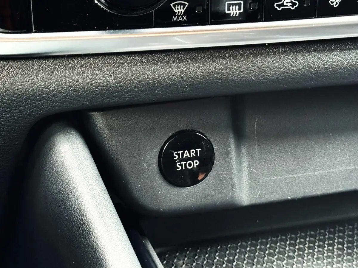 1.3 DIG-T Mild-Hybrid Acenta/360 Camera/Apple carplay/stuurverwarming