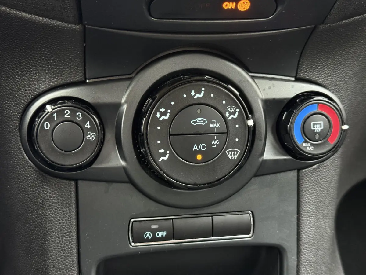 1.0 Style 1e Eigenaar|Navi|Airco|5-Deurs|Bluetooth|N.A.P|APK tot 06-2027