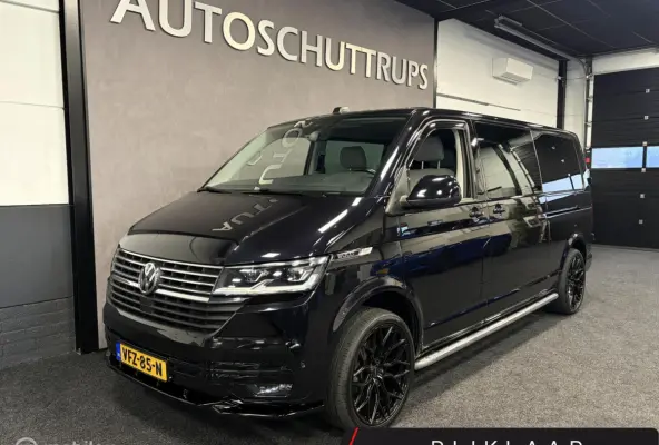2.0 TDI L2H1 150 PK DUBBEL CABINE Highline BULLI 2x SCHUIFDEUR / AUTOMAAT / L2 / GESTOFFEERDE BAK / VIRTUAL DASH / LEDEREN INTERIEUR / 20'' LMV