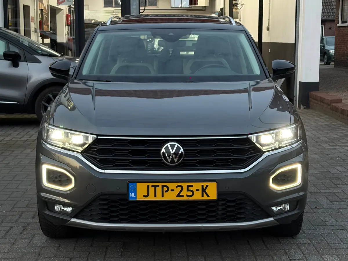 1.5 TSI Sport Business R,Apple Carplay navigatie,Pano,Camera,Climate Control