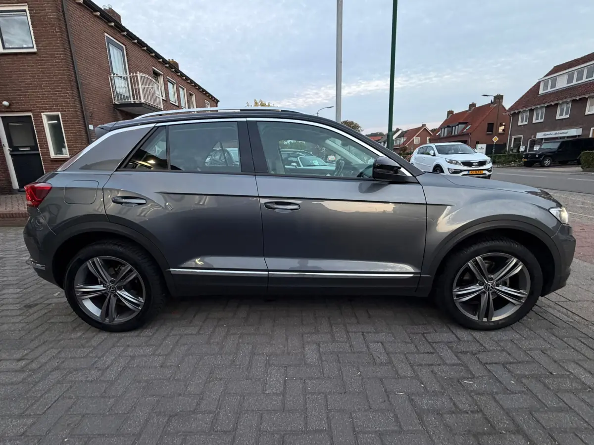 1.5 TSI Sport Business R,Apple Carplay navigatie,Pano,Camera,Climate Control