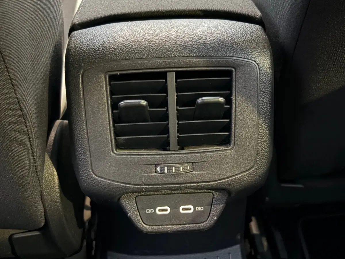 1.5 TSI Sport Business R,Apple Carplay navigatie,Pano,Camera,Climate Control