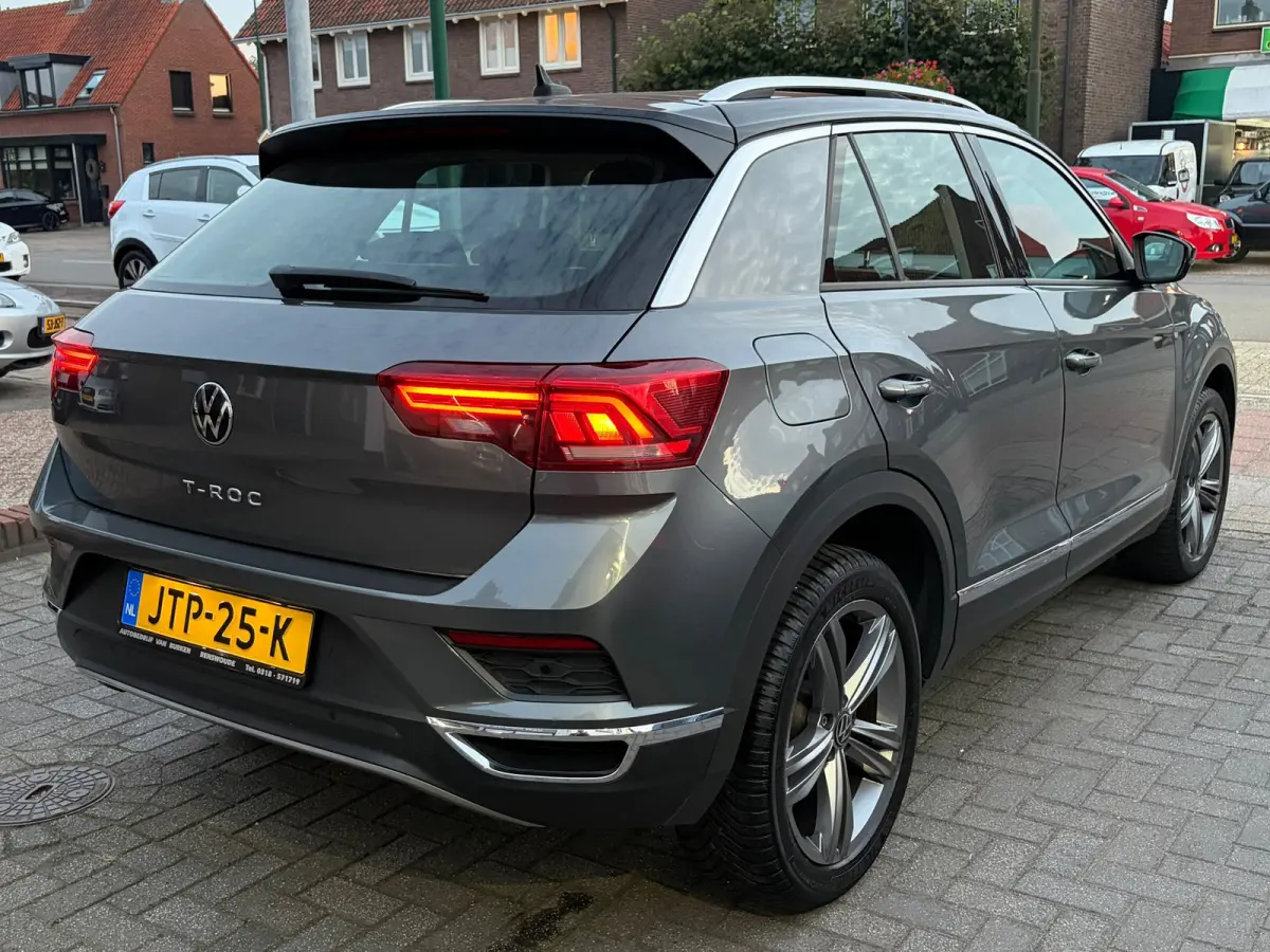 1.5 TSI Sport Business R,Apple Carplay navigatie,Pano,Camera,Climate Control