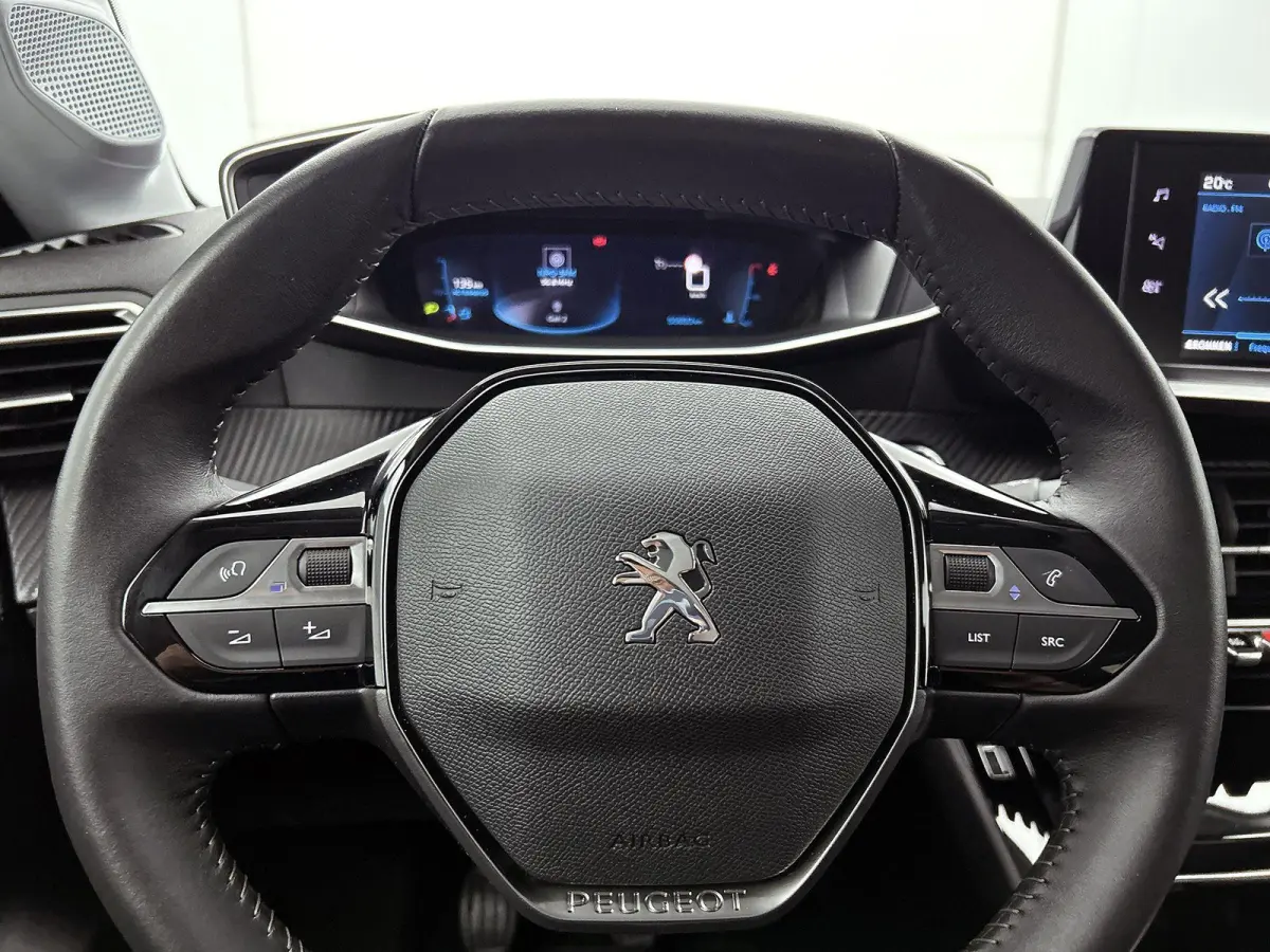 1.2 100pk Allure Pack | Apple Carplay/Android Auto | Climate Control | Cruise Control | LED | 16"LMV | Camera |