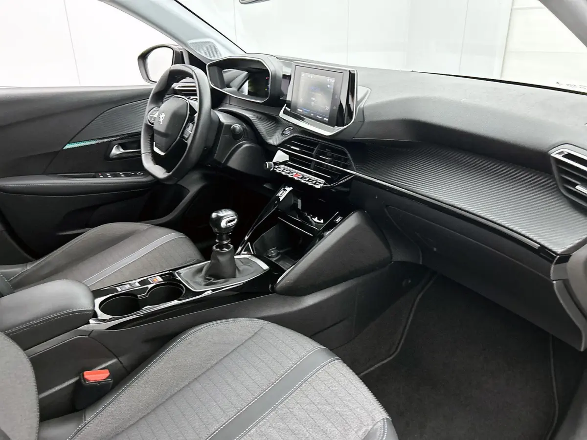 1.2 100pk Allure Pack | Apple Carplay/Android Auto | Climate Control | Cruise Control | LED | 16"LMV | Camera |