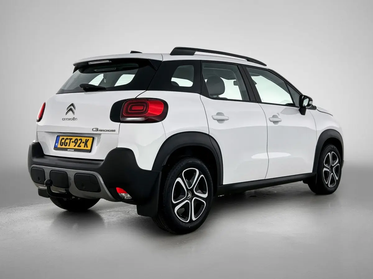 1.2 110pk S&S Business | Trekhaak | Apple Carplay/Android Auto | Climate Control | Cruise Control | Bluetooth | LED | Isofix | Parkeersensoren |