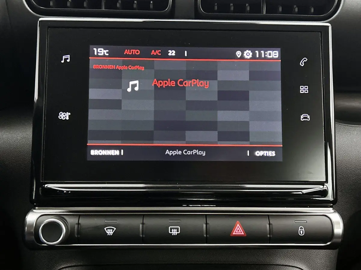 1.2 110pk S&S Business | Trekhaak | Apple Carplay/Android Auto | Climate Control | Cruise Control | Bluetooth | LED | Isofix | Parkeersensoren |