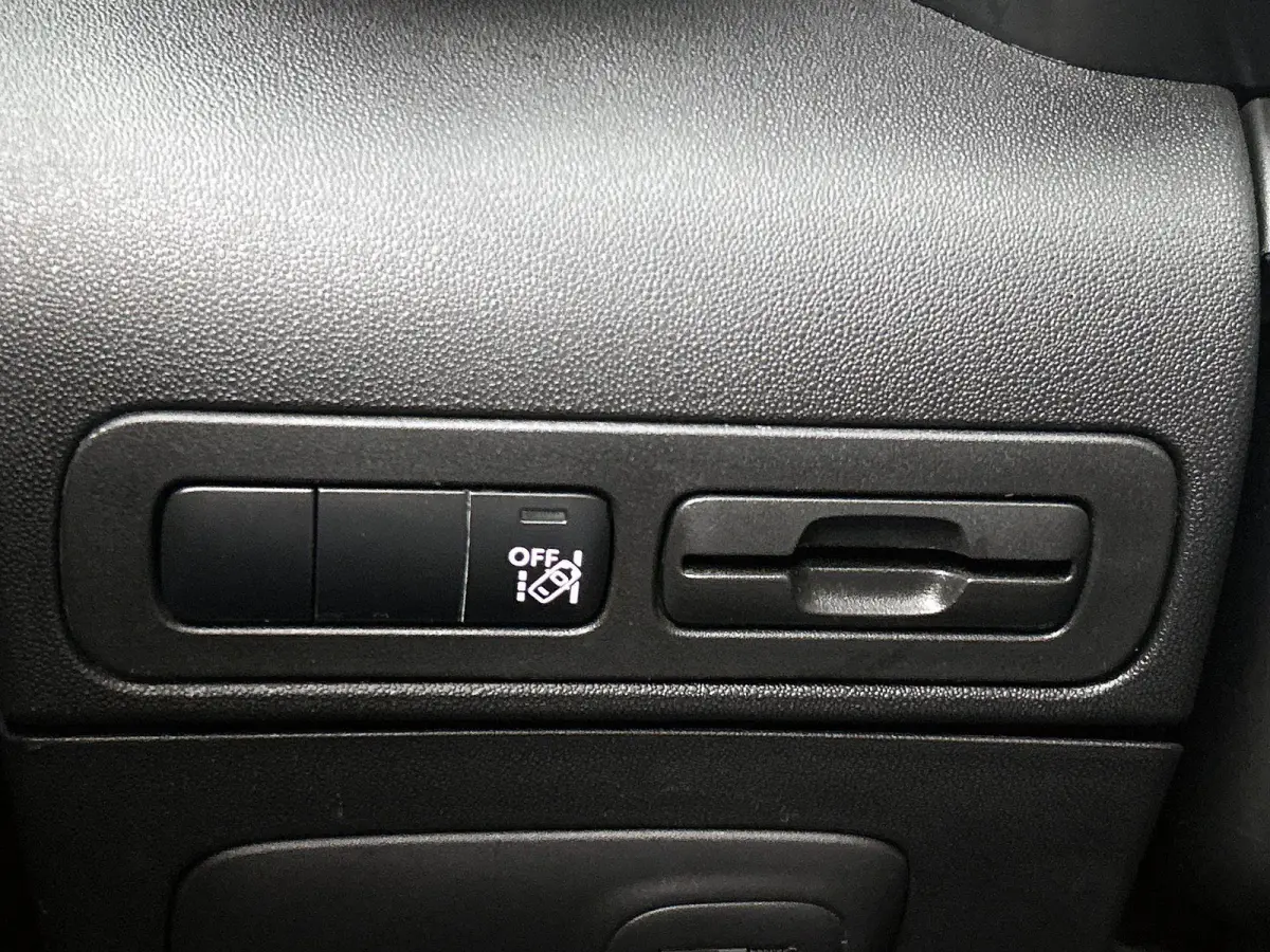 1.2 110pk S&S Business | Trekhaak | Apple Carplay/Android Auto | Climate Control | Cruise Control | Bluetooth | LED | Isofix | Parkeersensoren |