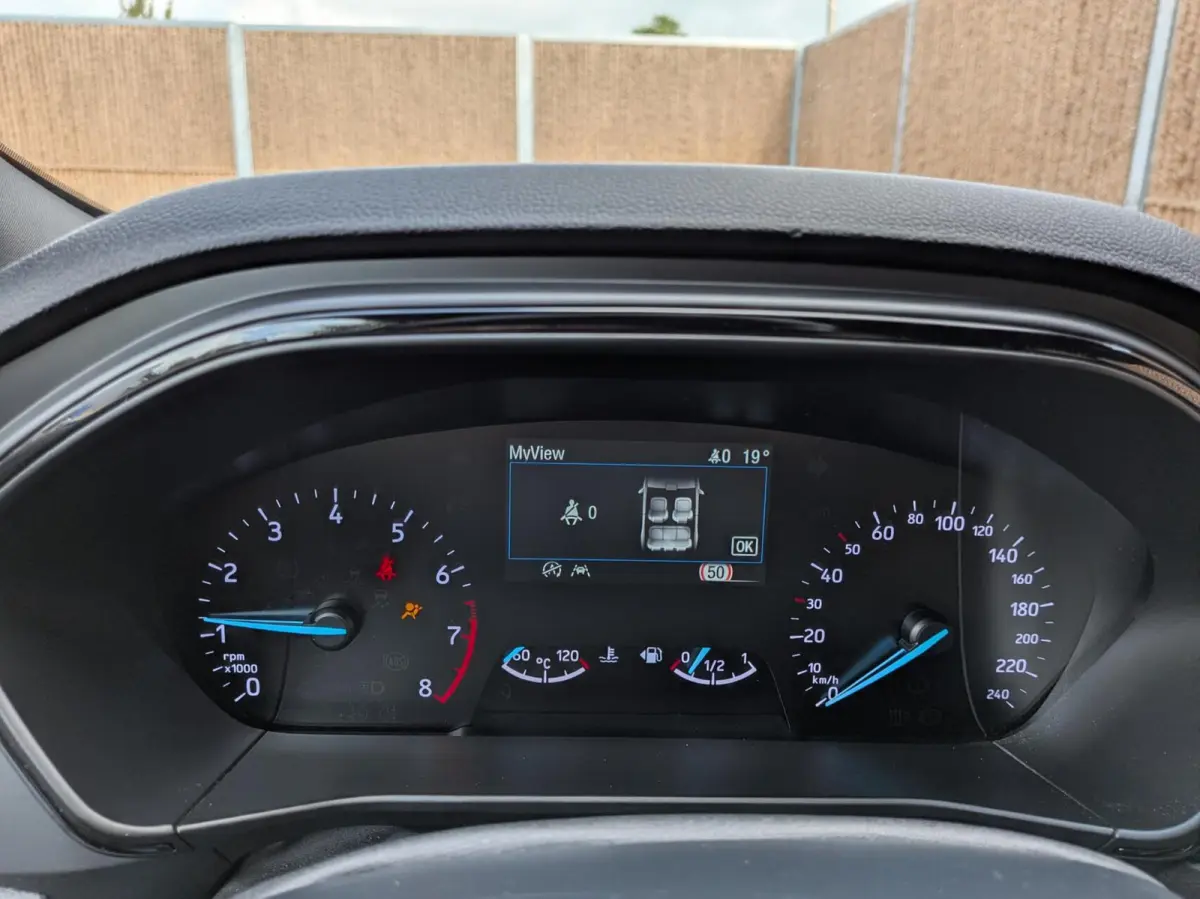 1.0 EcoBoost Hybrid ST Line Afn.Trekh