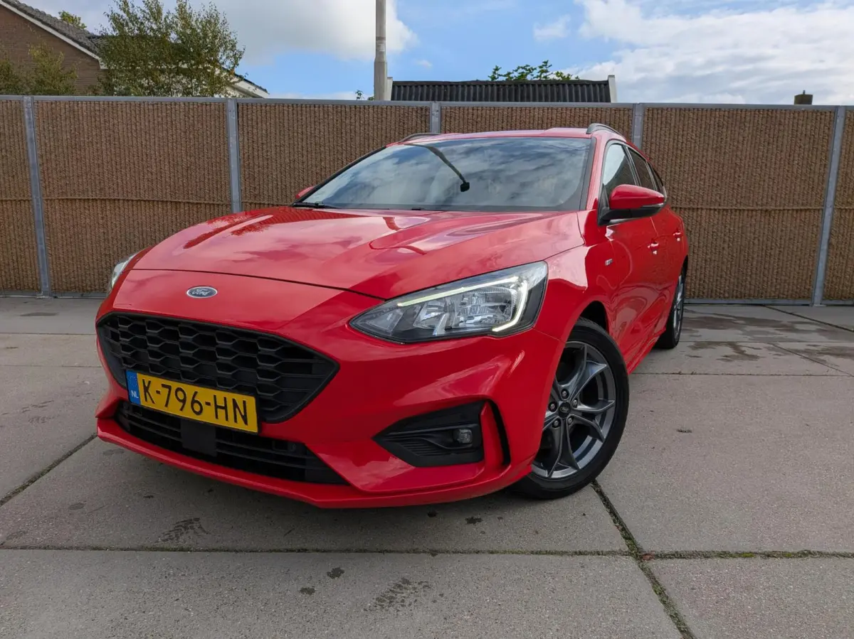 1.0 EcoBoost Hybrid ST Line Afn.Trekh