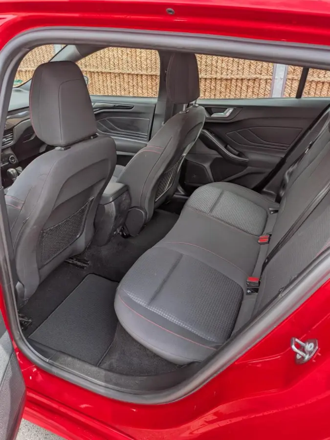 1.0 EcoBoost Hybrid ST Line Afn.Trekh